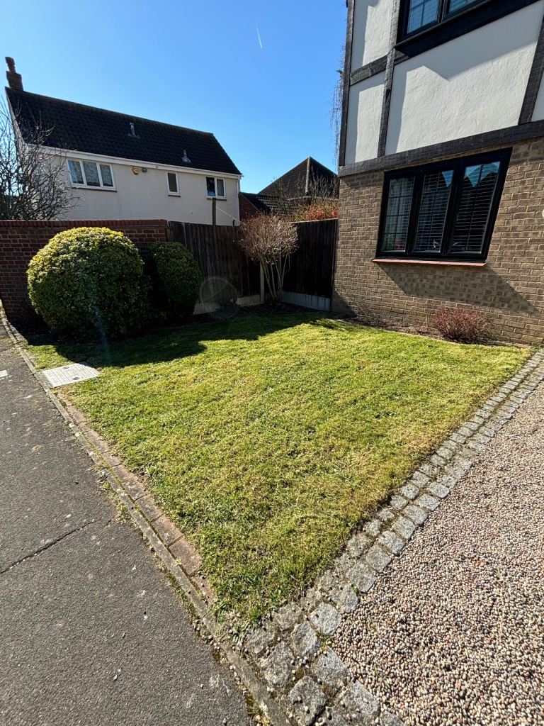 SN Garden group - lawn mowing - gardening services - cheapest 