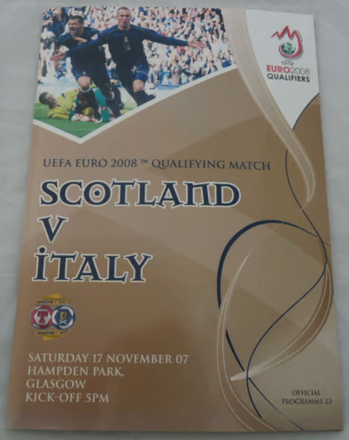 Football Programme Scotland v Italy 17 November 2007 Euro 2008 Qualifying Match (Mint Condition)