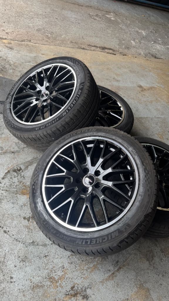18” mini countryman alloy wheels + Michelin PS5 tyres + TPMS sensors. 