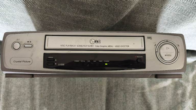 LG VHS recorder 