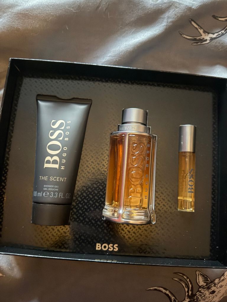 Hugo boss Mens aftershave set genuine brand new boxed £70