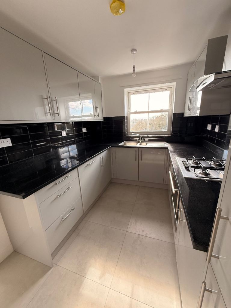 Brand new 2 bedroom flats in Godalming 