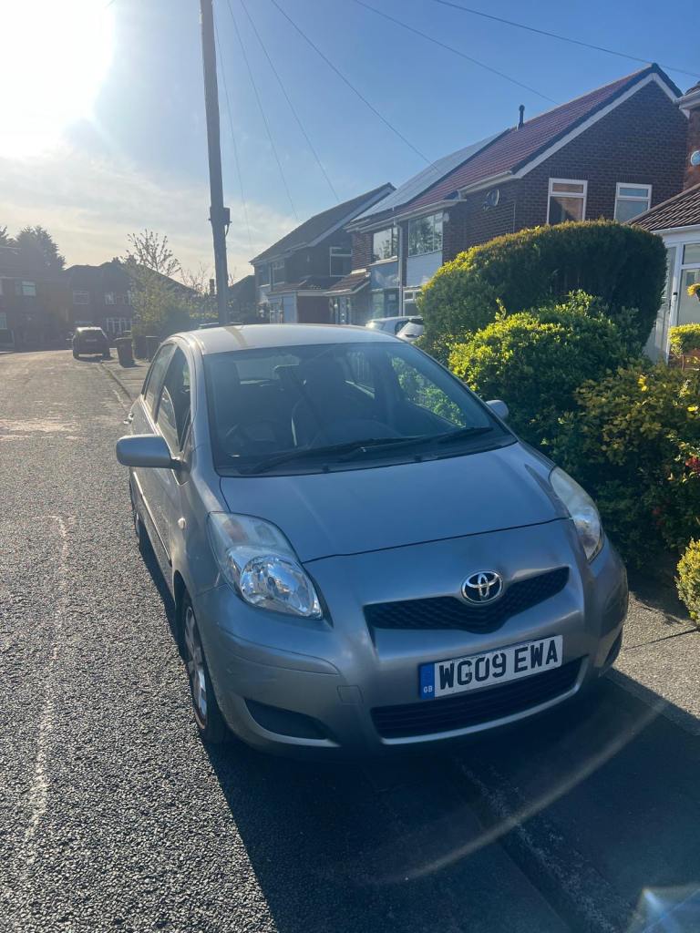 Toyota, YARIS, Hatchback, 2009, Semi-Auto, 1329 (cc), 5 doors