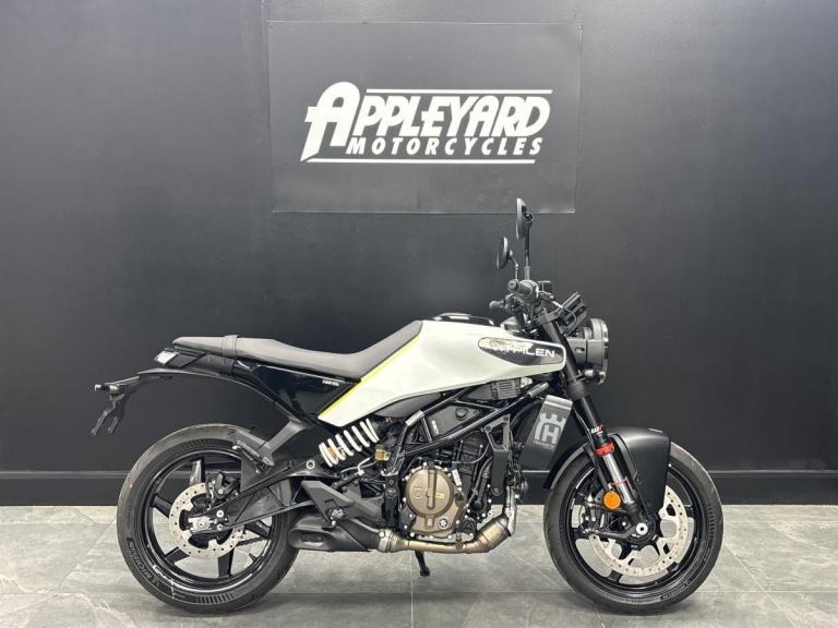 HUSQVARNA VITPILEN 125 BRAND NEW