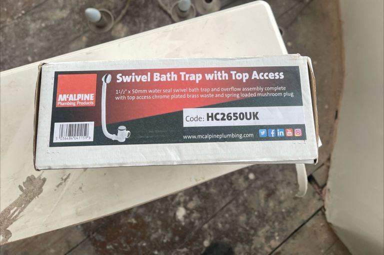 Swivel bath trap as new in box £15 bargain