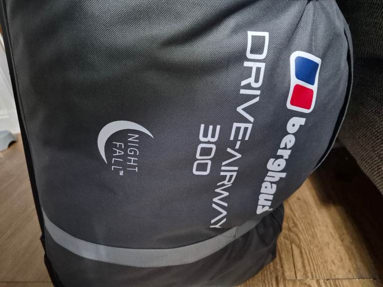 Berghaus Drive-Airway 300 Night Fall Awning - Used