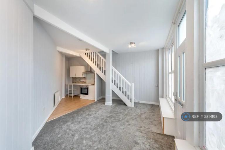 1 bedroom house in Clumber St, Retford, DN22 (1 bed) (#2814198)