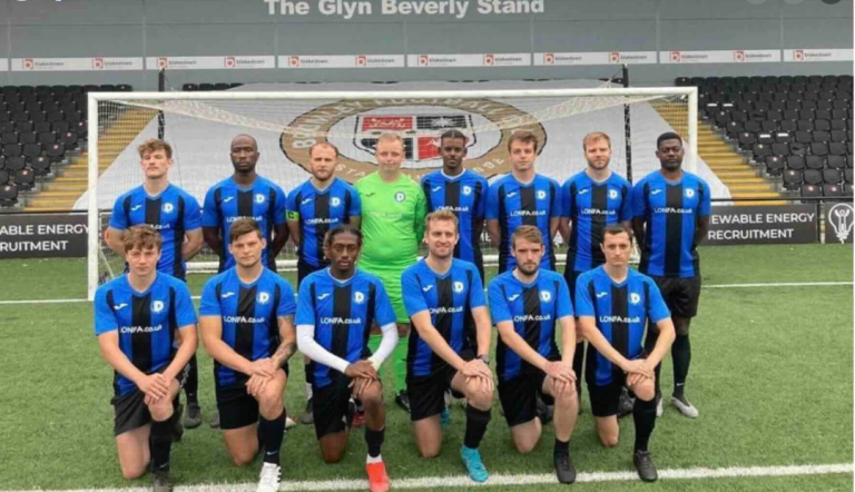 PLAY FOOTBALL IN CLAPHAM  FIND FOOTBALL TEAM IN CLAPHAM. 11 ASIDE 