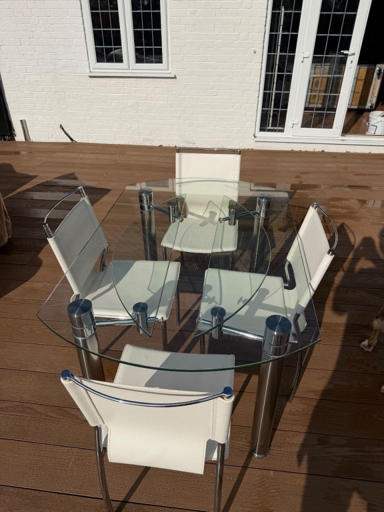 Torino Designer Extending Glass Dining Table + 6 Chairs | in Godalming ...