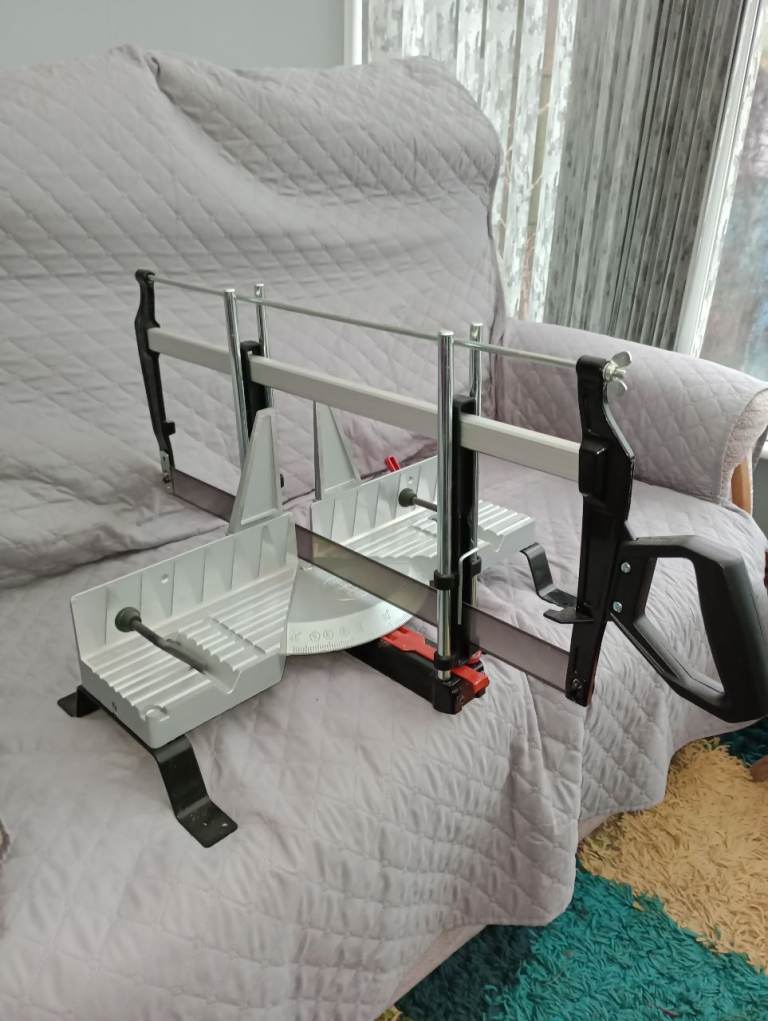 knobex Champion 180 Mitre Saw