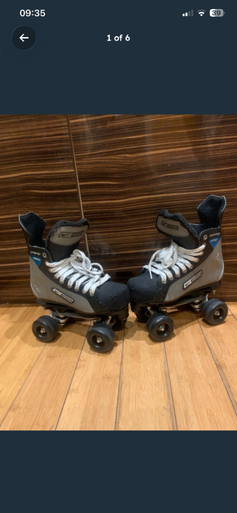 BAUERS NIKE SUPREME 11 ROLLER SKATE (UK SIZE 4 ) 140 POUNDS