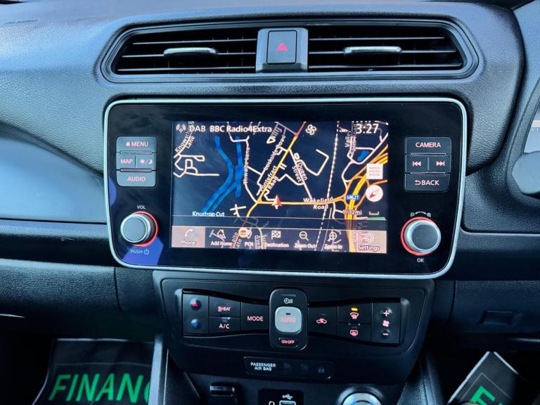  Nissan Leaf 40kWh Acenta Auto 5dr Electric Automatic