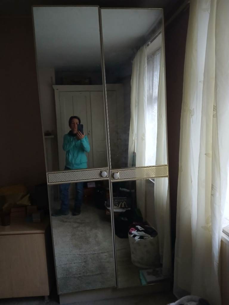 Wardrobes, Chest of Drawers, Double & Single Beds with Mattresses- Free