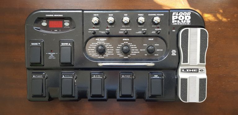 Yamaha Line 6 Floor Pod Plus Guitar Processor