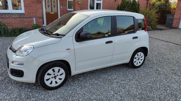 Fiat, PANDA, Hatchback, 2015, Manual, 1242 (cc), 5 doors
