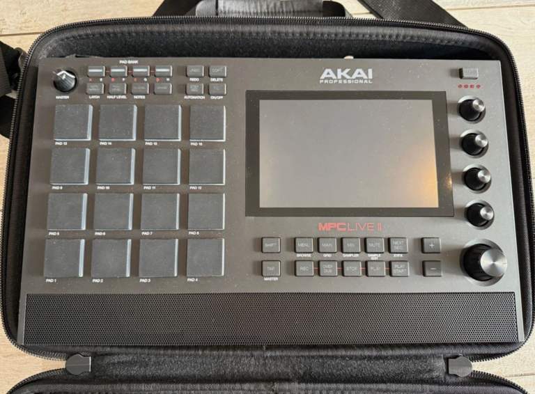 Akai Professional MPC Live II Standalone Music Production Center Black c/w Bag