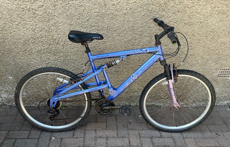 Bike/Bicycle.GENTS APOLLO “ ENDEAVOUR “ LARGE FRAME MOUNTAIN BIKE 