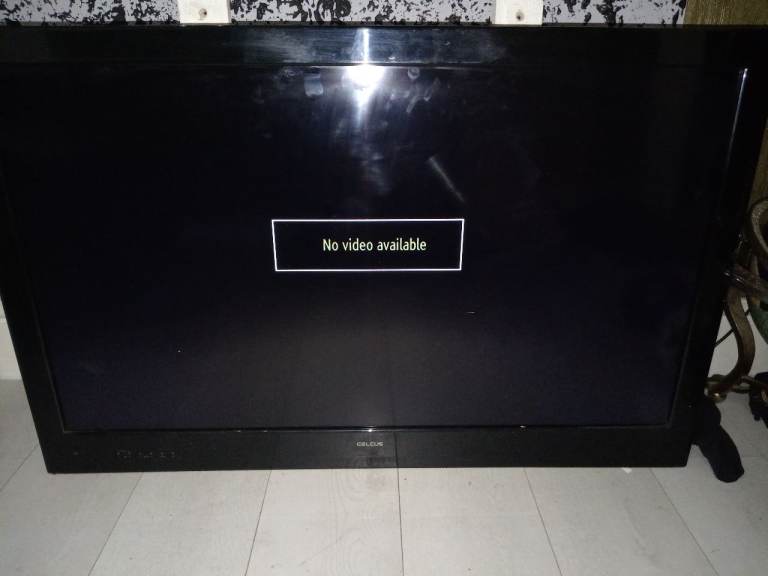 40 inch TV 