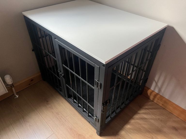 Dog crate 🐶