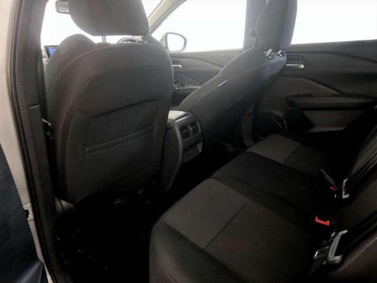 2022 Nissan Qashqai 1.3 DIG-T MHEV N-Connecta Euro 6 (s/s) 5dr Manual SUV Hybrid Manual