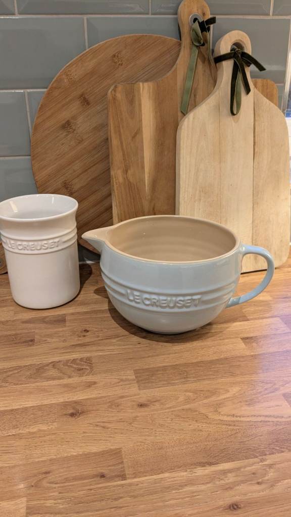 image for Le Creuset baby blue 2L mixing jug/bowl & 1L white utensil holder