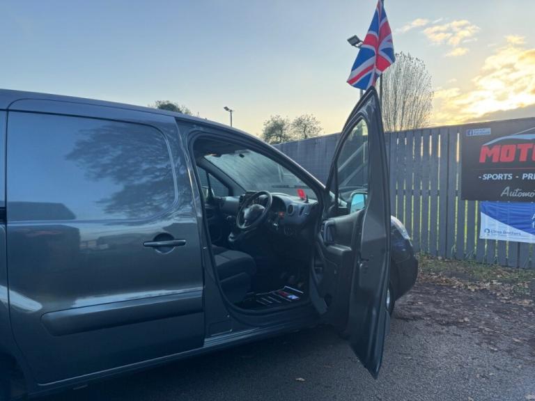  Citroen Berlingo BERLINGO 1.6 BlueHDi 850Kg ENTERPRISE 100PS+NO Diesel