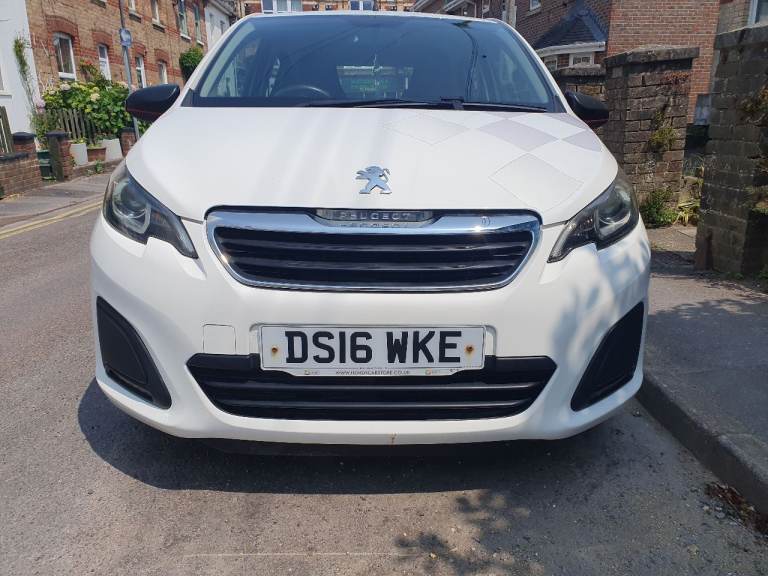 Peugeot 108 Active 1.0cc petrol