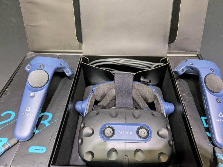 HTC Vive Pro 2 Headset - Missing Base Station