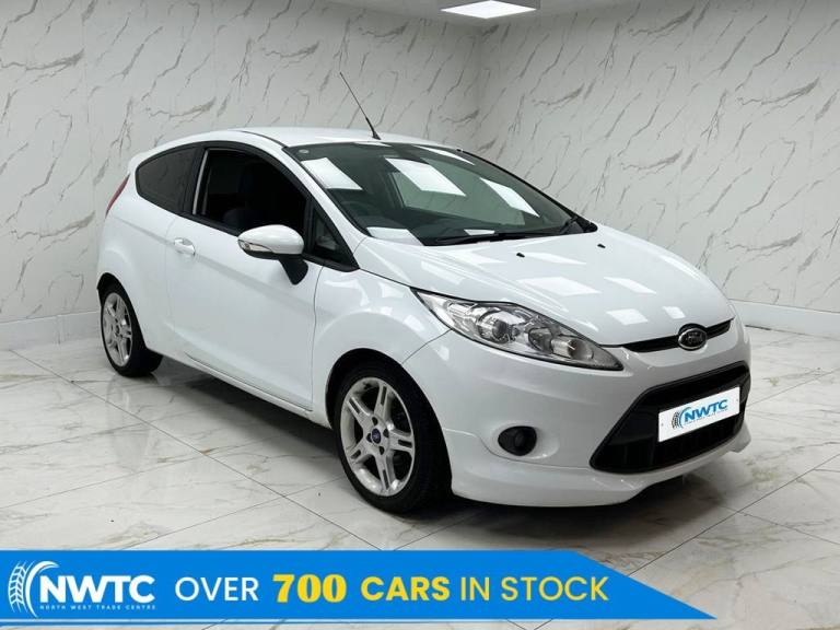 2012 Ford Fiesta 1.6 TDCi 3dr Diesel Manual (110 g/km, 94 bhp) 2 FORMER OWNERS Hatchback Diesel M...