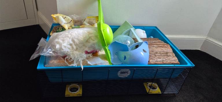 Hamster cage and accessories 