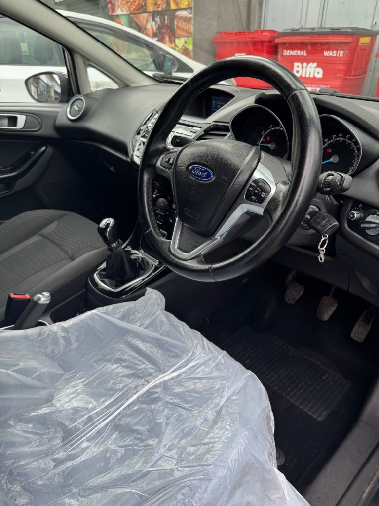 Ford, FIESTA, Hatchback, 2013, Manual, 998 (cc), 5 doors