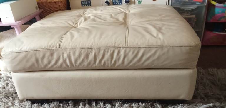 Cream Leather Footstool / Ottoman – Good Condition