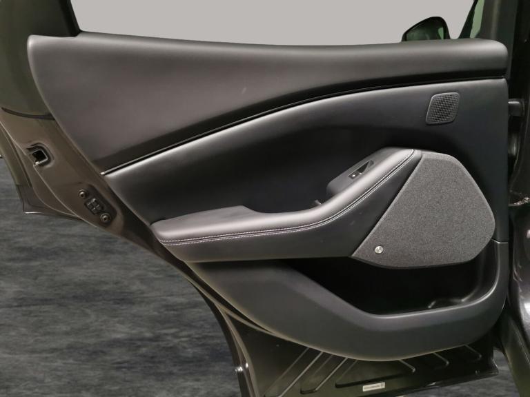 2022 Ford Mustang Mach-E 216kW Extended Range 88kWh RWD 5dr Auto HATCHBACK ELECTRIC Automatic