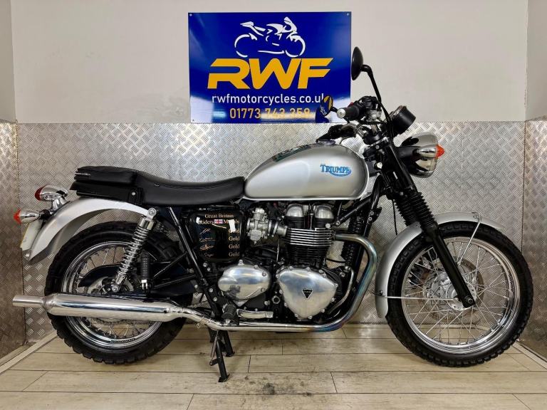 TRIUMPH BONNEVILLE T100, 50TH ISDT, 1 OF ONLY 50, 2014, 64 REG, ONLY 2 OWNERS