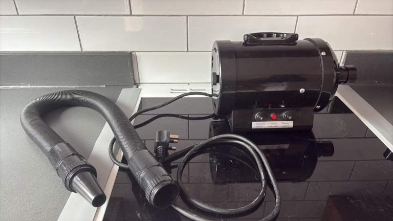 Dog dryer 