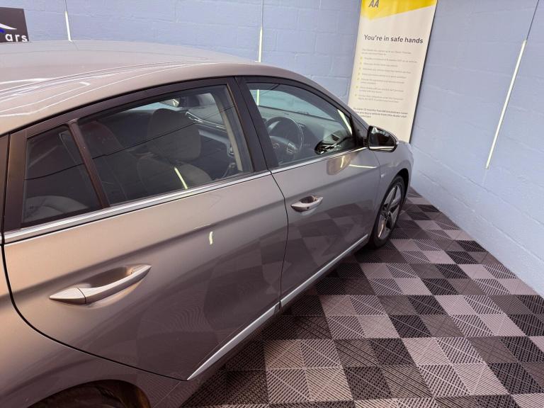 2019 Hyundai IONIQ 1.6 h-GDi 1st Edition DCT Euro 6 (s/s) 5dr HATCHBACK Petrol/Electric Hybrid Au...