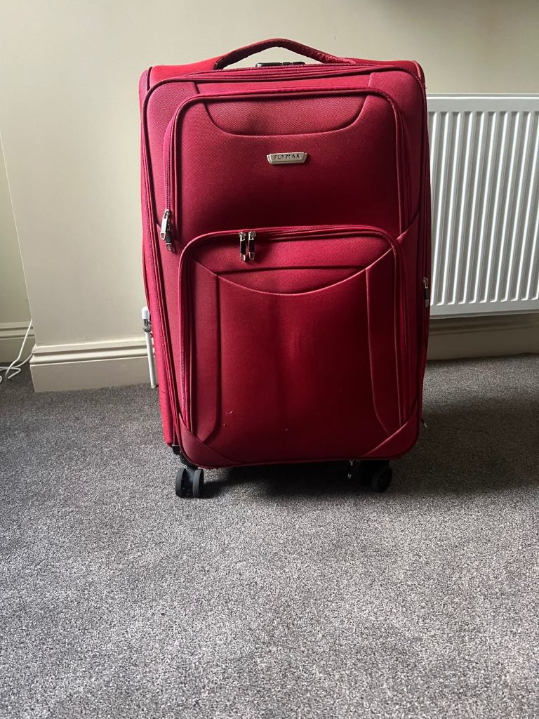 Suitcase 146L capacity 