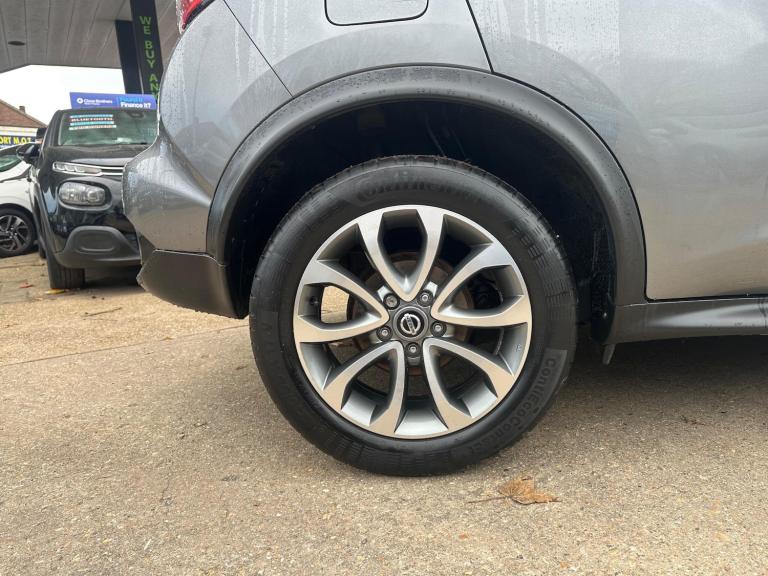 2019 Nissan Juke 1.6 Tekna XTRON Euro 6 5dr HATCHBACK Petrol Automatic