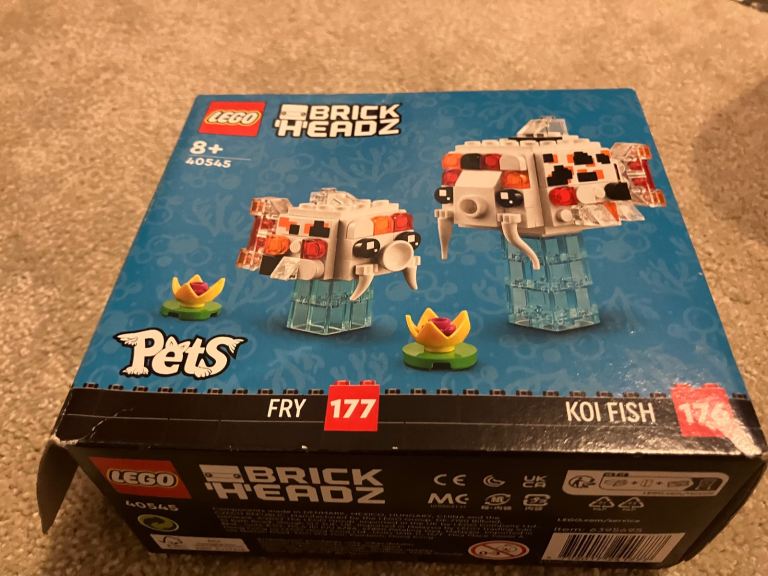 Lego- brick headz- koi fish 