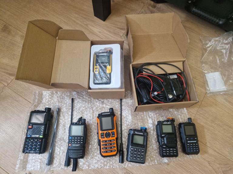 Job lot Bundle Amateur Ham radios. Baofeng, quansheng etc VHF UHF 4M 