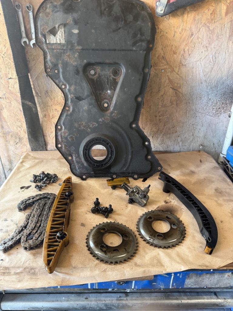 Ford Transit mk7 timing chain kit and cover 2.2 TDCI fwd euro 4 85bhp