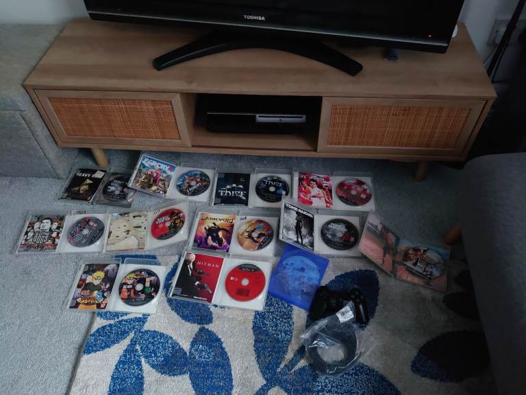 PS3 rare playstation 3 classic phat 80gb excellent clean example with games. Collectors.