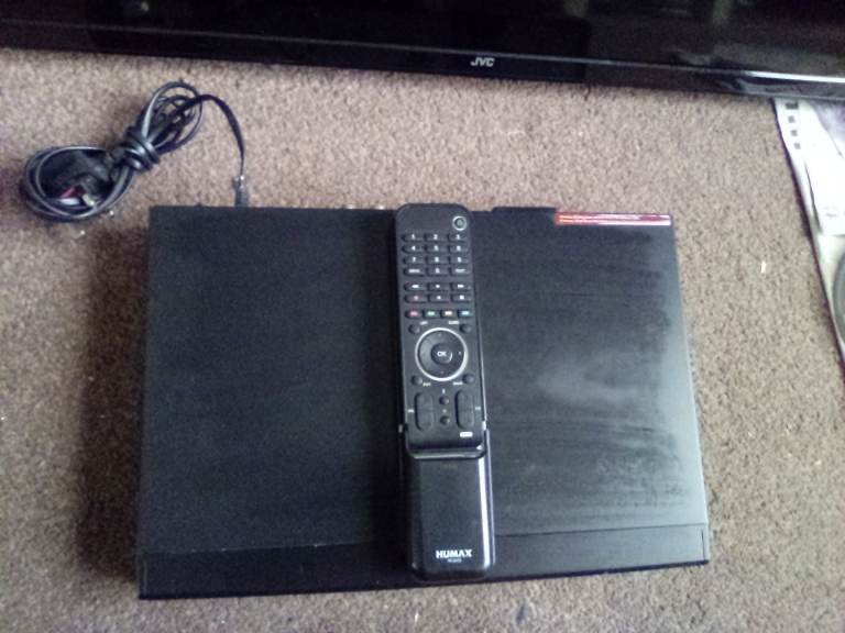 HUMAX FREEVIEW HARD DRIVE RECORDER PVR-9150T