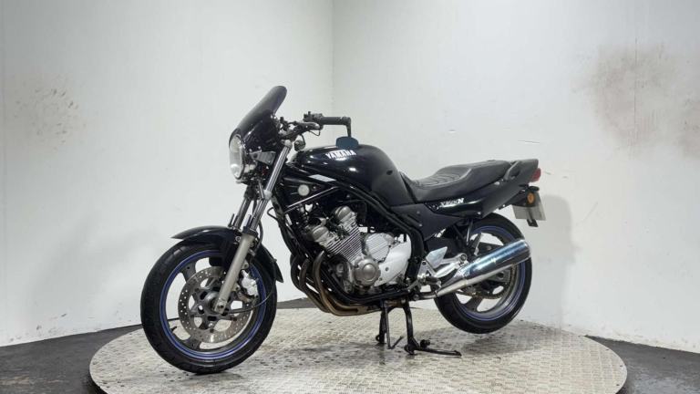 Yamaha XJ6 XJ600 1997 23K RUNNING PROJECT BIKE SPARES OR REPAIR 600CC