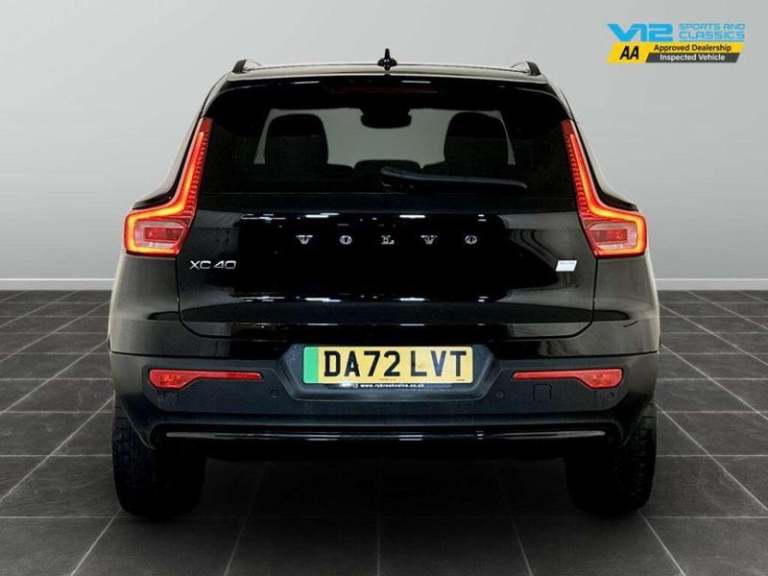 2022 Volvo XC40 Recharge 69kWh Core Auto 5dr Automatic SUV Electric Automatic