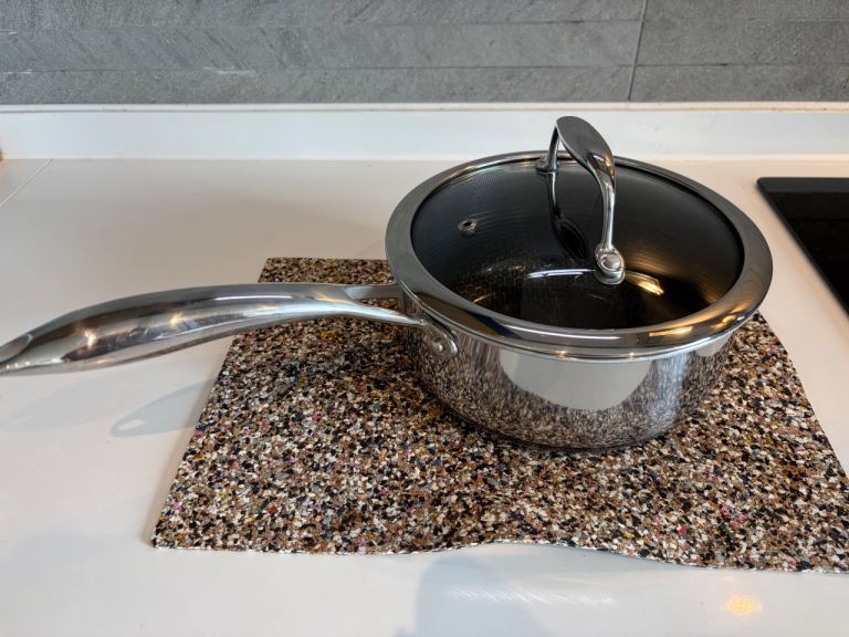 HexClad 3L Hybrid Saucepan w/ Lid | Excellent Condition RRP£149
