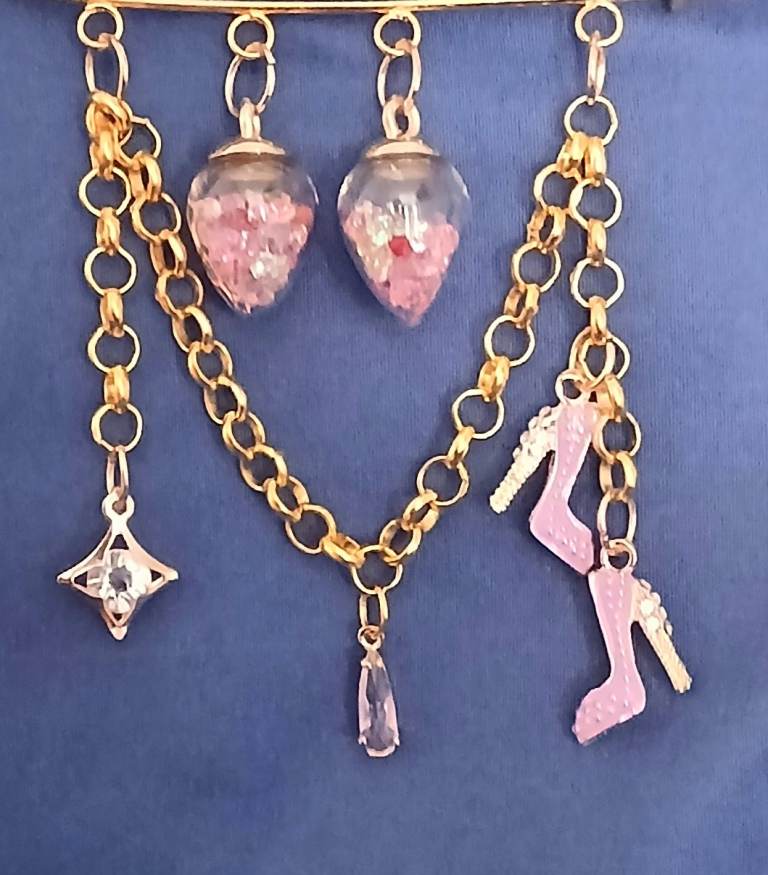 Handmade saftey pin brooch 