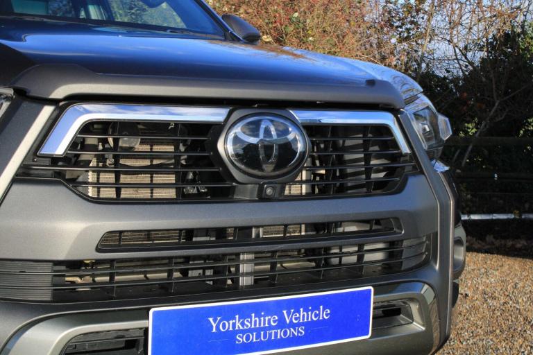 2022 Toyota Hilux Invincible X D/Cab Pick Up 2.8 D-4D Auto PICK UP DIESEL Automatic