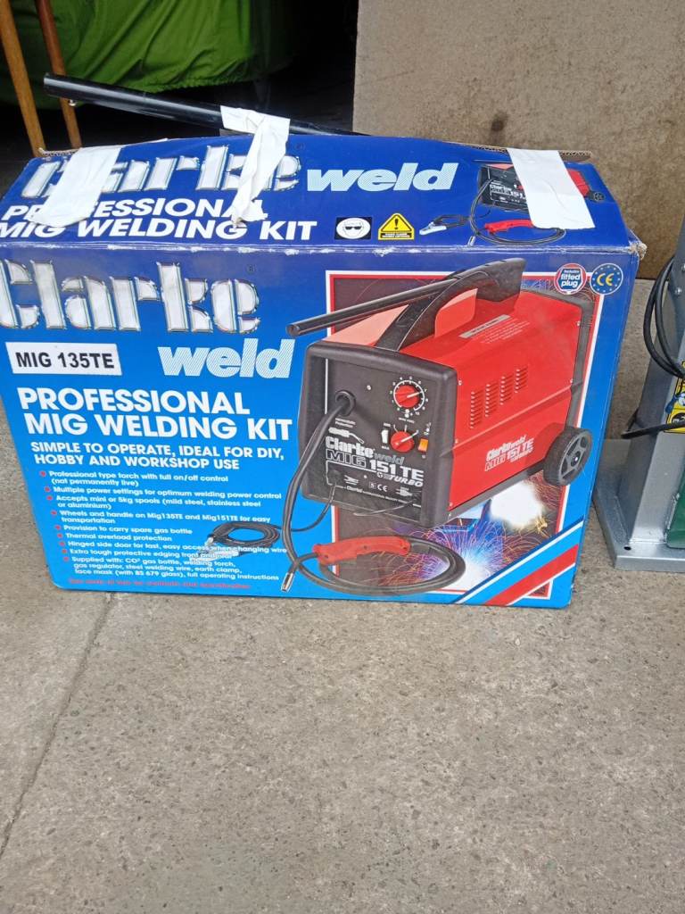 Clark mig welder 