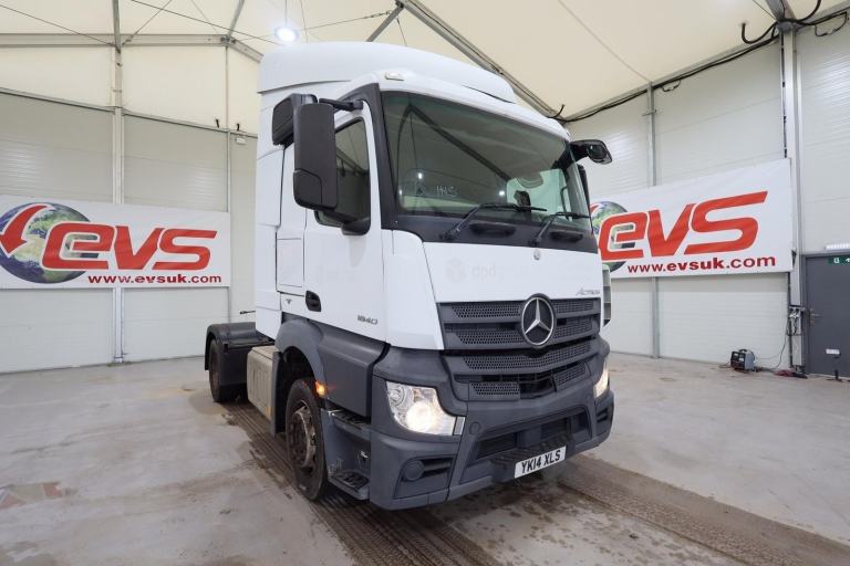 2014 (14 PLATE) Mercedes Benz Actros 1840 4x2 Euro 6 Tractor Units